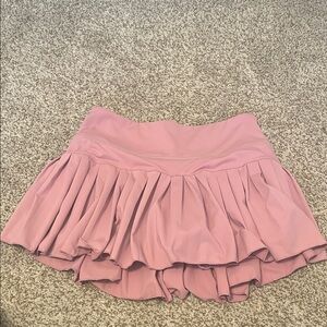 Pleated Pink Women's active skirt